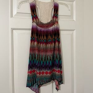 Multicolored tank